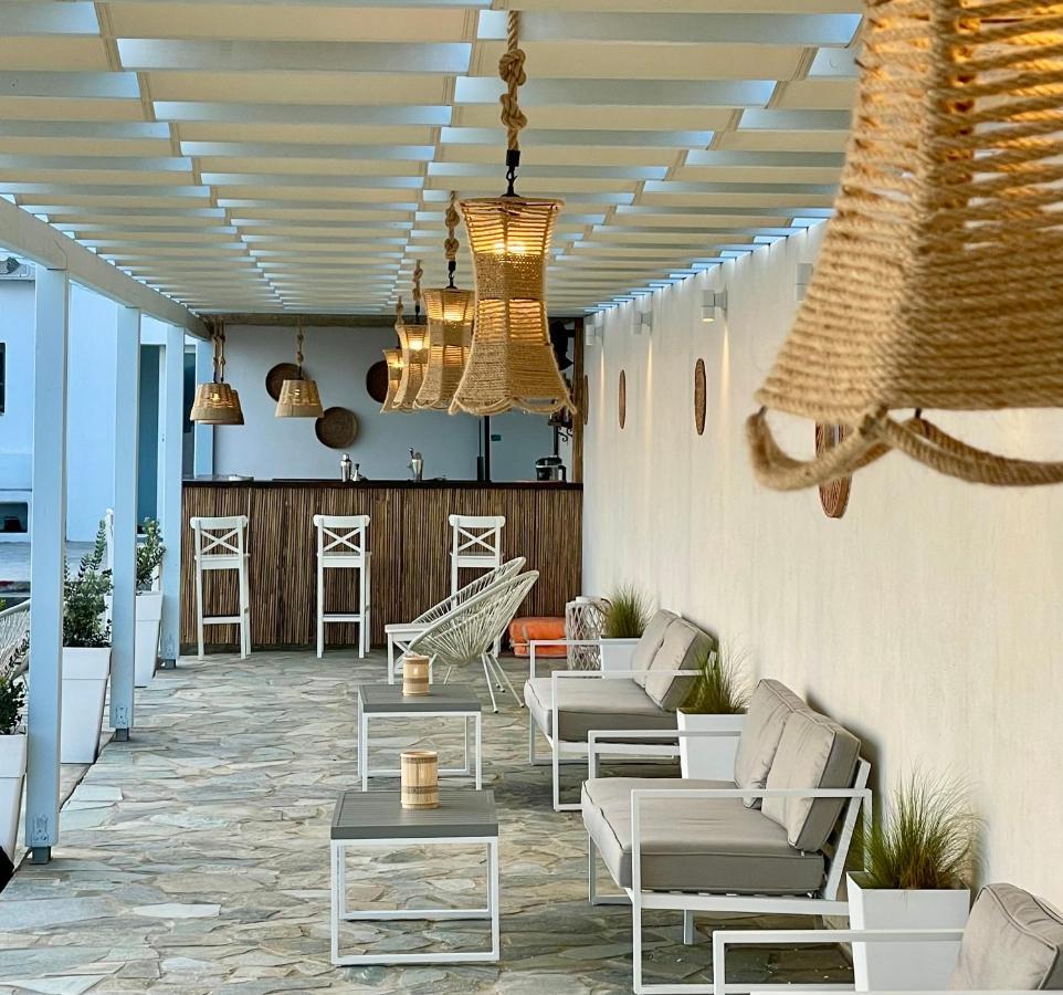 Charakas Horizon Apartment Gavrio Exterior photo